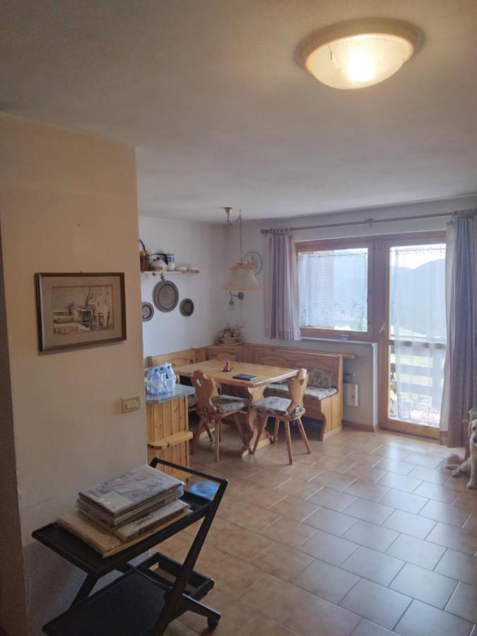La Casa Di Grace Nella Valle Incantantata Carano  Buitenkant foto